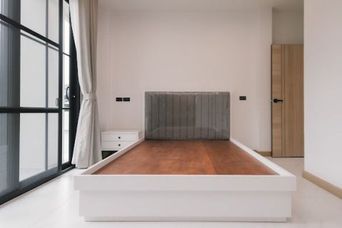 House in San Sai, Thailand 5 bedrooms № 173403 - photo 14