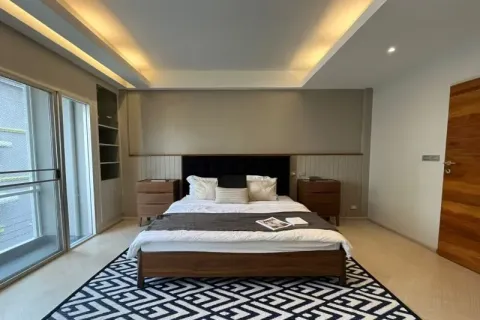 Townhouse in Phra Khanong, Bangkok, Thailand 3 bedrooms № 164510 - photo 3