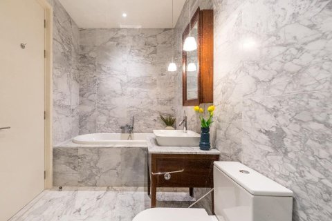 Студия в кондо в Ваттхане, Бангкок, Таиланд № 164509 - фото 5