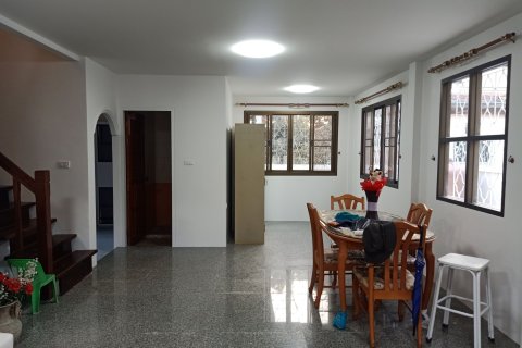 House in Khon Kaen, Thailand 3 bedrooms № 164512 - photo 8