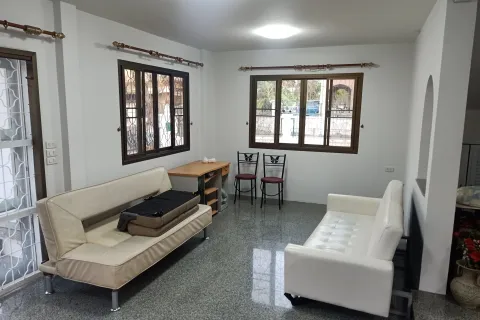 House in Khon Kaen, Thailand 3 bedrooms № 164512 - photo 7