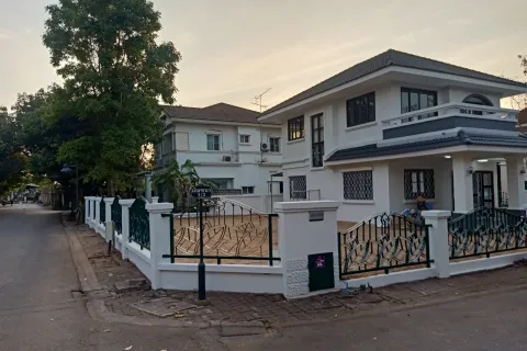 House in Khon Kaen, Thailand 3 bedrooms № 164512 - photo 3