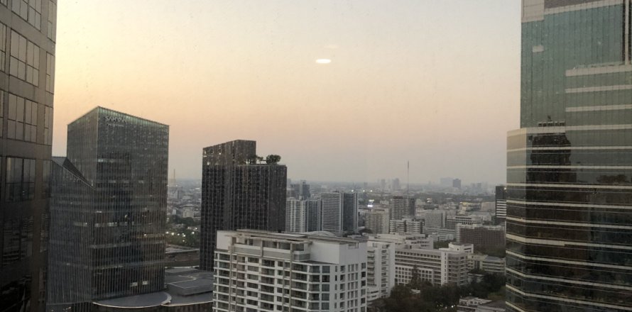 Студия в кондо в Банг Раке, Бангкок, Таиланд № 164507