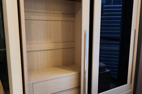 Студия в кондо в Банг Раке, Бангкок, Таиланд № 164507 - фото 8