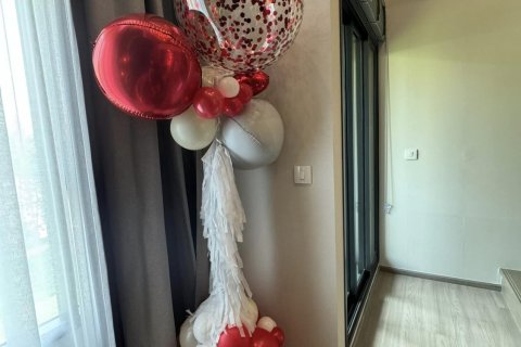 Studio in the Condo in Khlong Toei, Bangkok, Thailand № 164506 - photo 7