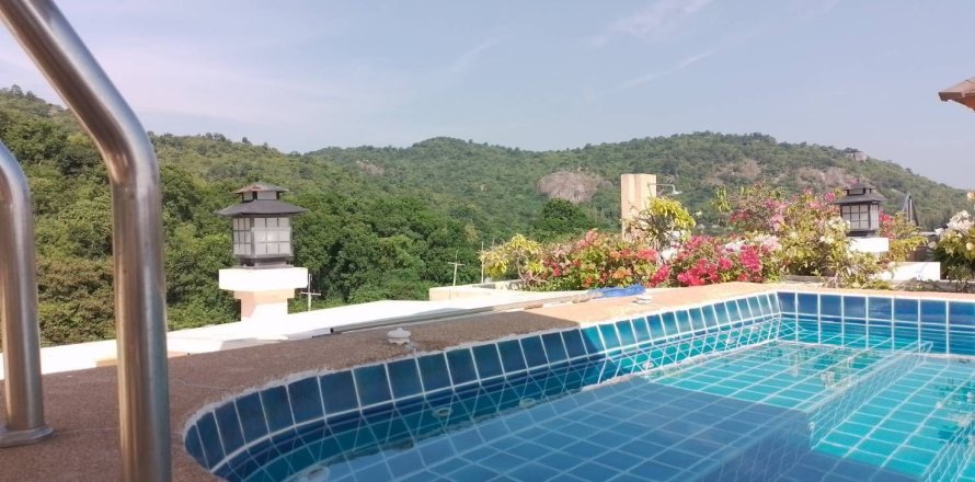 Кондоминиум с 2 спальнями в Хуа Хине, Таиланд № 148691