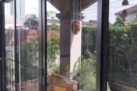 Maison à Chatuchak, Bangkok, Thaïlande 5 chambres № 148690 - photo 13