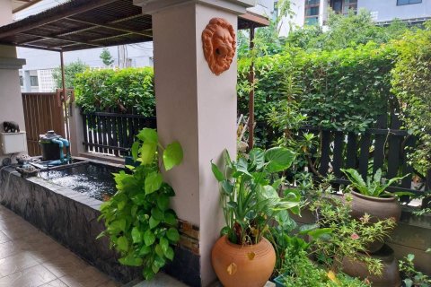 Maison à Chatuchak, Bangkok, Thaïlande 5 chambres № 148690 - photo 14