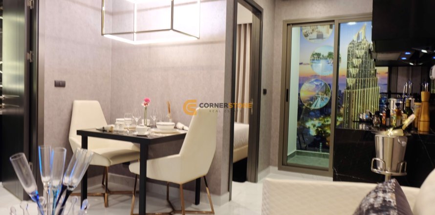 Studio dans le Condo à Pattaya, Thaïlande  № 204906