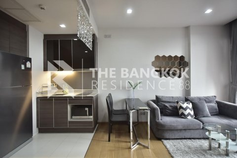 Condo in Bangkok, Thailand, 1 bedroom  № 185788