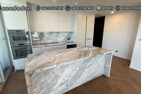 Condo in Watthana, Bangkok, Thailand, 4 bedrooms № 201379 - photo 4