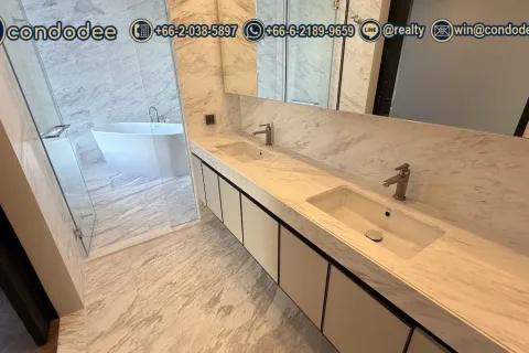 Condo in Watthana, Bangkok, Thailand, 4 bedrooms № 201379 - photo 14