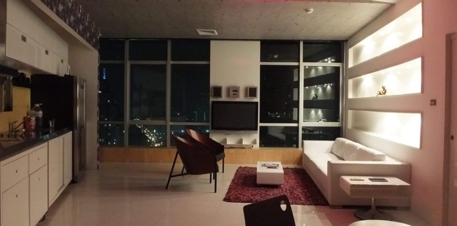 Studio in the Condo in Khlong San, Bangkok, Thailand  № 162951