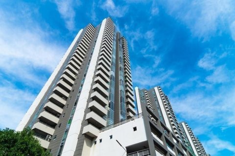 Condo à Pak Kret, Thaïlande, 3 chambres № 162949 - photo 9