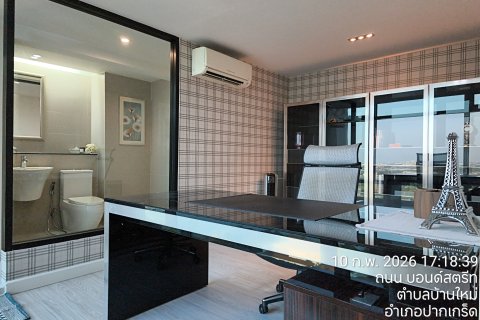 Condo à Pak Kret, Thaïlande, 3 chambres № 162949 - photo 2