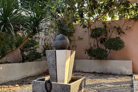 Townhouse in Pattaya, Thailand 2 bedrooms № 162948 - photo 26