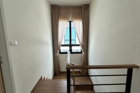 House in Ban Chang, Thailand 3 bedrooms № 162947 - photo 12