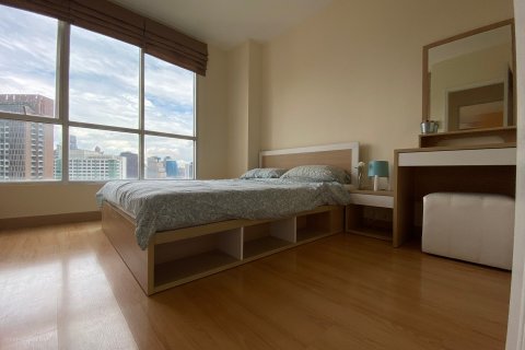 Studio dans le Condo à Watthana, Bangkok, Thaïlande № 137332 - photo 12