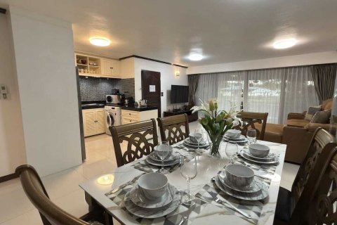 Condo in Kathu, Thailand, 2 bedrooms  № 168999 - photo 6