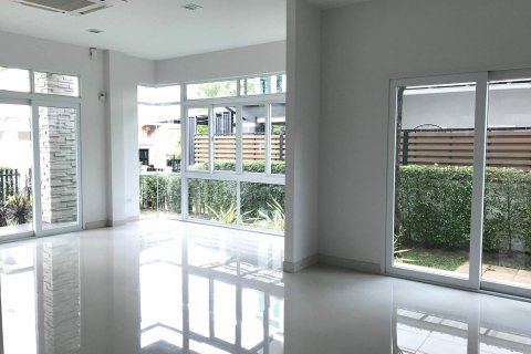 Дом в Тави Ваттане, Бангкок, Таиланд с 4 спальнями  № 148783 - фото 4