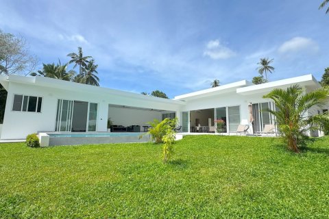 House in Ko Samui, Thailand 4 bedrooms № 130478 - photo 16