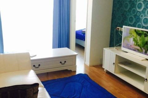 Condo in Pattaya, Thailand, 1 bedroom № 204349 - photo 2