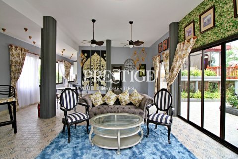 บ้านในพัทยา, ประเทศไทย 4 ห้องนอน № 198695 - รูปถ่าย 2