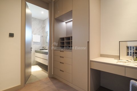 House in Bang Lamung, Thailand 4 bedrooms № 70347 - photo 8