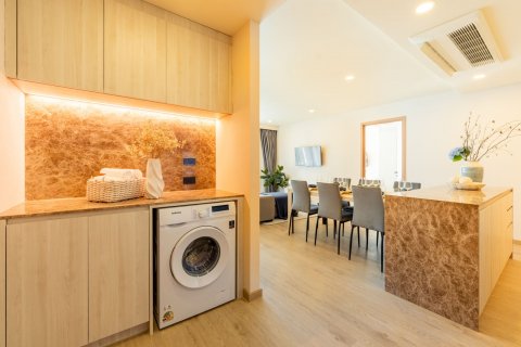 Condo in Bang Tao, Thailand, 2 bedrooms № 70352 - photo 21