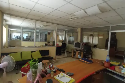 Office à Chiang Mai, Thaïlande 672 m2 № 162844 - photo 2
