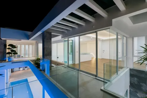 Villa à Chiang Mai, Thaïlande 8 chambres № 162841