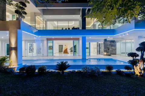 Villa à Chiang Mai, Thaïlande 8 chambres № 162841 - photo 4