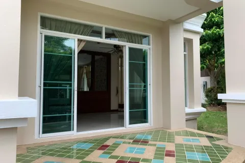 House in Chiang Mai, Thailand 4 bedrooms № 162846 - photo 2