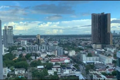 Studio in the Condo in Khlong Toei, Bangkok, Thailand  № 154194 - photo 10