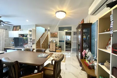 Maison à Kathu, Thaïlande 4 chambres № 154193 - photo 2