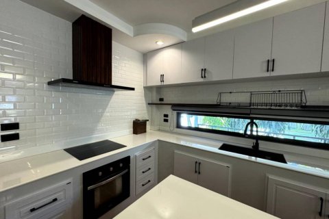 Вилла в Паклоке, Таиланд с 3 спальнями  № 114783 - фото 10