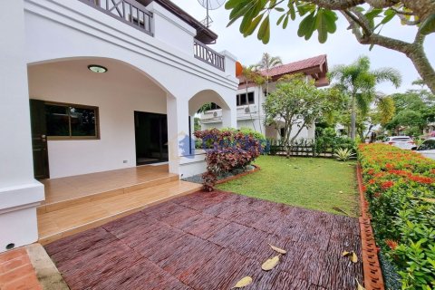 Maison à Pattaya, Thaïlande 3 chambres № 196891 - photo 30
