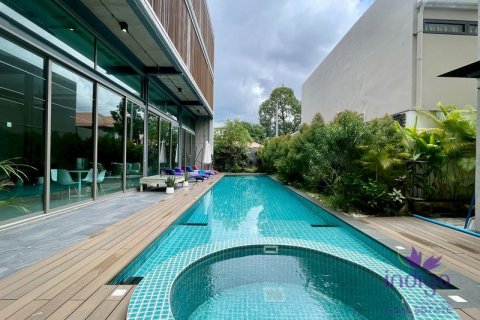 Коммерческая недвижимость в Чиангмае, Таиланд 1500м2  № 162669 - фото 21