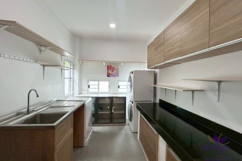 Villa in Chiang Mai, Thailand 4 bedrooms № 162666 - photo 15