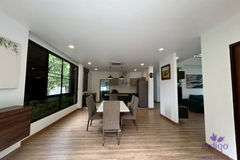 Villa in Chiang Mai, Thailand 4 bedrooms № 162666 - photo 8