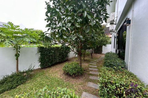 Villa in Chiang Mai, Thailand 4 bedrooms № 162666 - photo 5