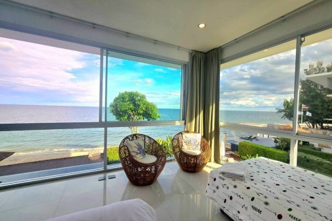 Villa in Cha-am, Thailand 4 bedrooms № 154258 - photo 24