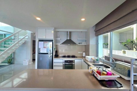 Villa in Cha-am, Thailand 4 bedrooms № 154258 - photo 4