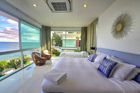 Villa in Cha-am, Thailand 4 bedrooms № 154258 - photo 17