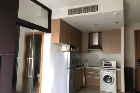 Студия в кондо в Клонг Тоэй, Бангкок, Таиланд № 154260 - фото 3