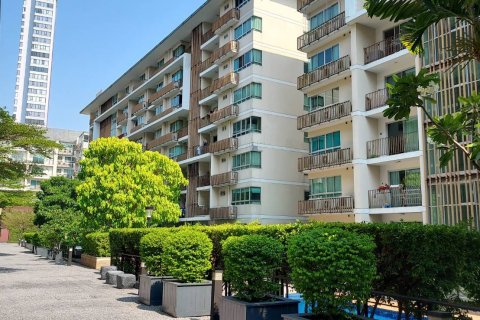 Condo in Bangkok, Thailand, 1 bedroom  № 143189 - photo 10