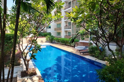 Condo in Bangkok, Thailand, 1 bedroom  № 143189 - photo 6