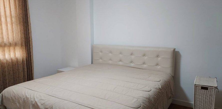 Condo in Bangkok, Thailand, 1 bedroom  № 143189