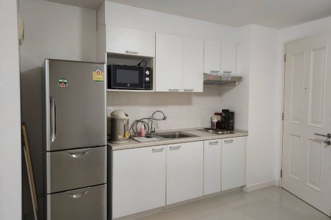 Condo in Bangkok, Thailand, 1 bedroom  № 143189 - photo 5