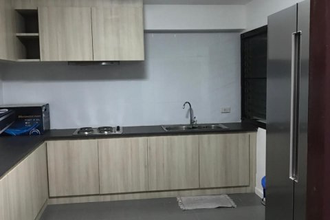 Condo à Watthana, Bangkok, Thaïlande, 3 chambres  № 135666 - photo 3